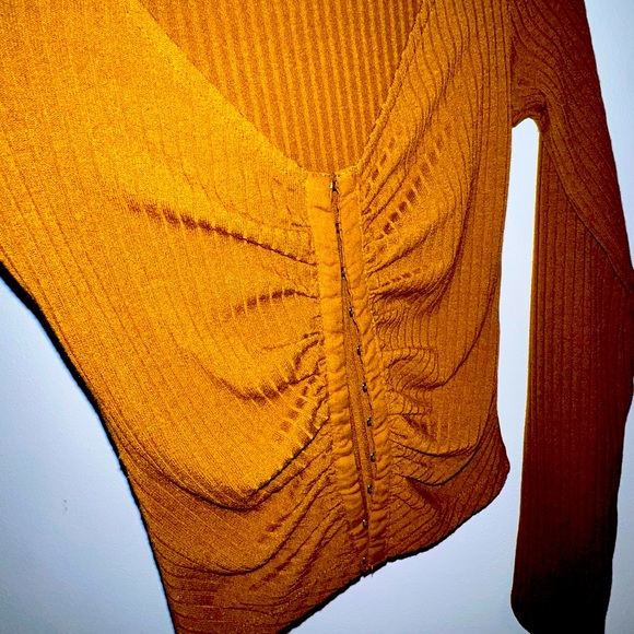 FOREVER21 Brown Ribbed Top - Picture 6 of 8